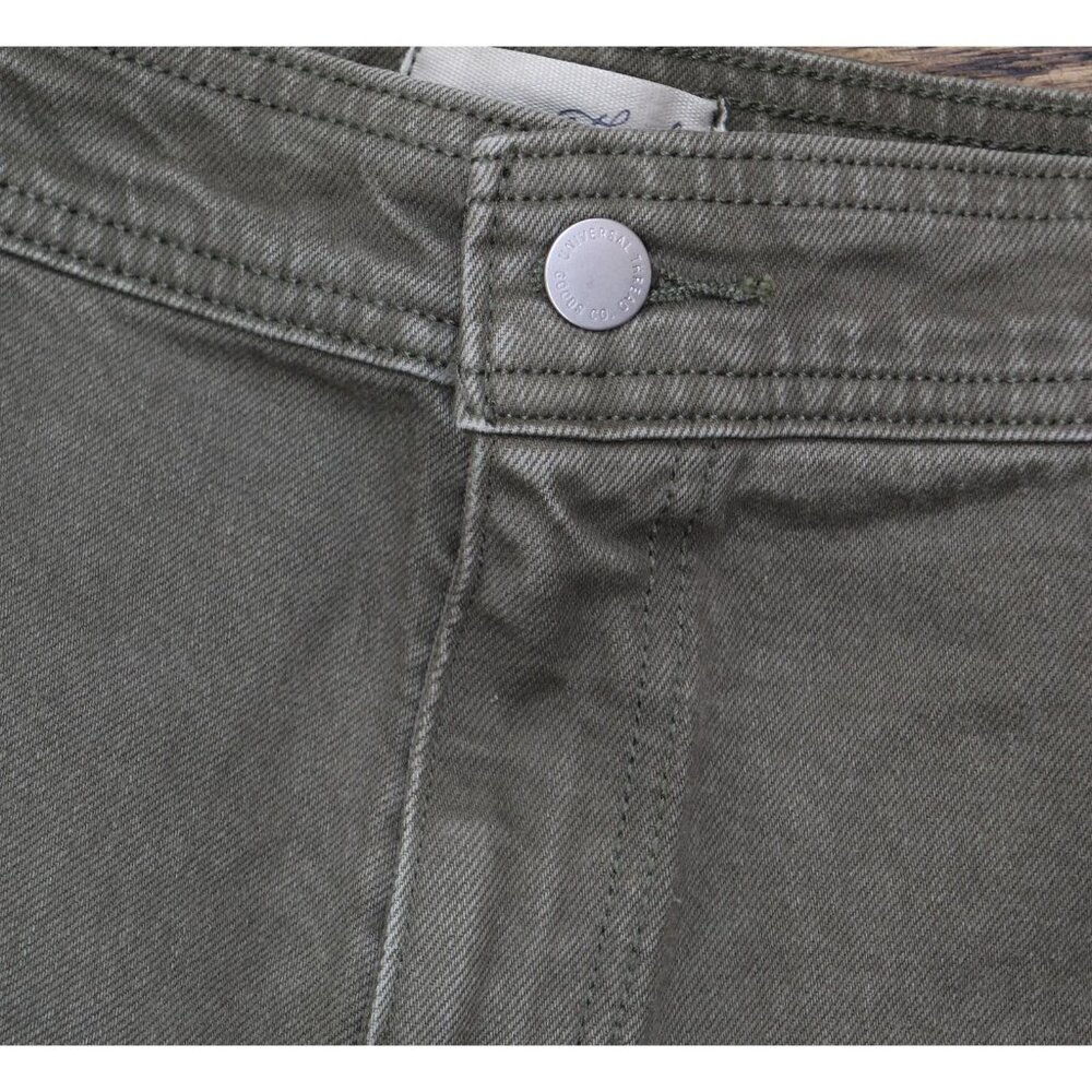 Universal Thread Olive Wide-Leg Jeans - Picture 5 of 9